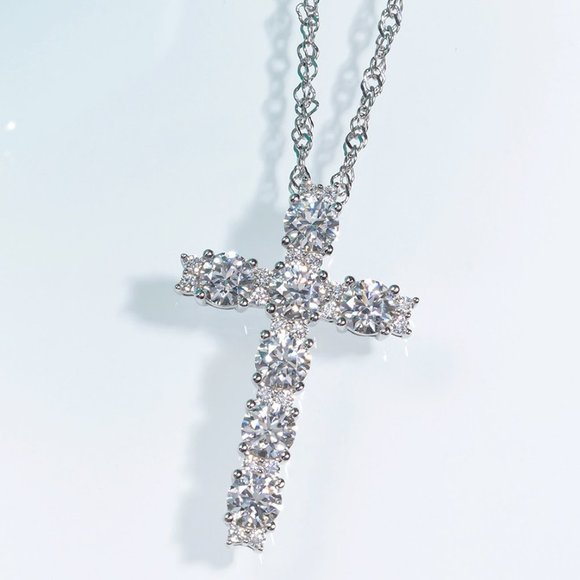 Certified 2.1 ct. t.w. Moissanite Diamond Holy Cross Necklace NEW - Picture 1 of 10